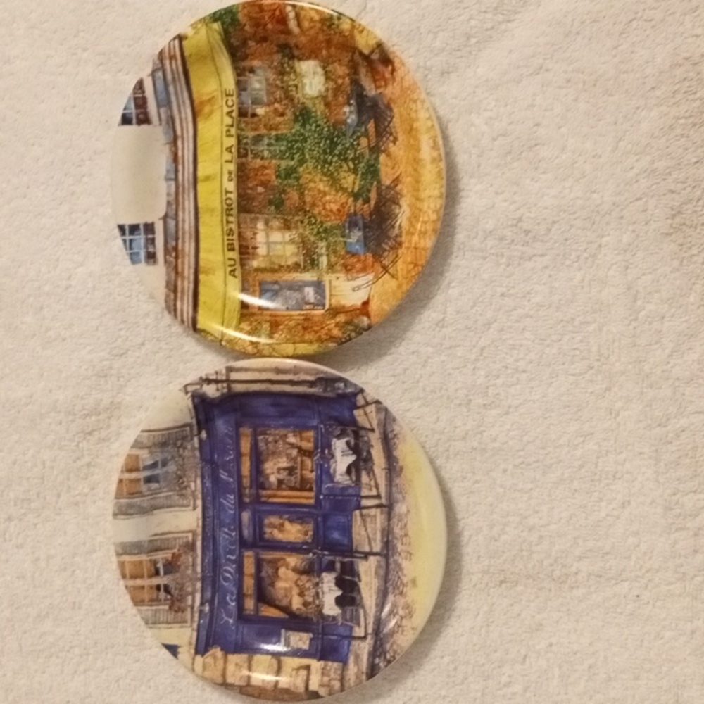 ✨ Set Of 2 Collector Plates